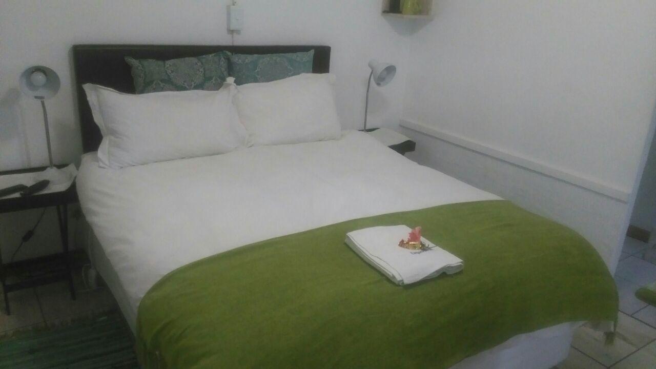 Eaglesnest Bed & Breakfast Kuils River Екстериор снимка
